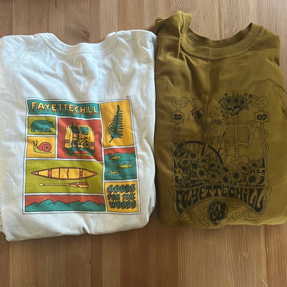 Bundle of 2 Fayettechill long sleeve shirts, size medium